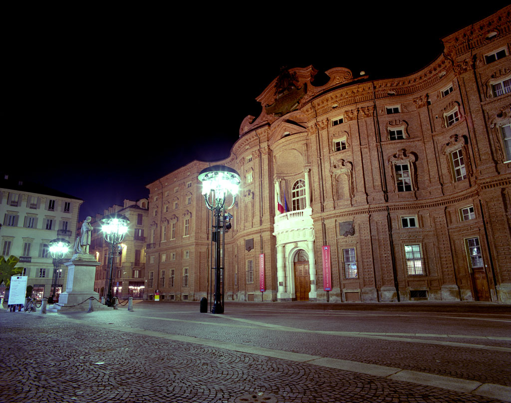 18- Palazzo Carignano